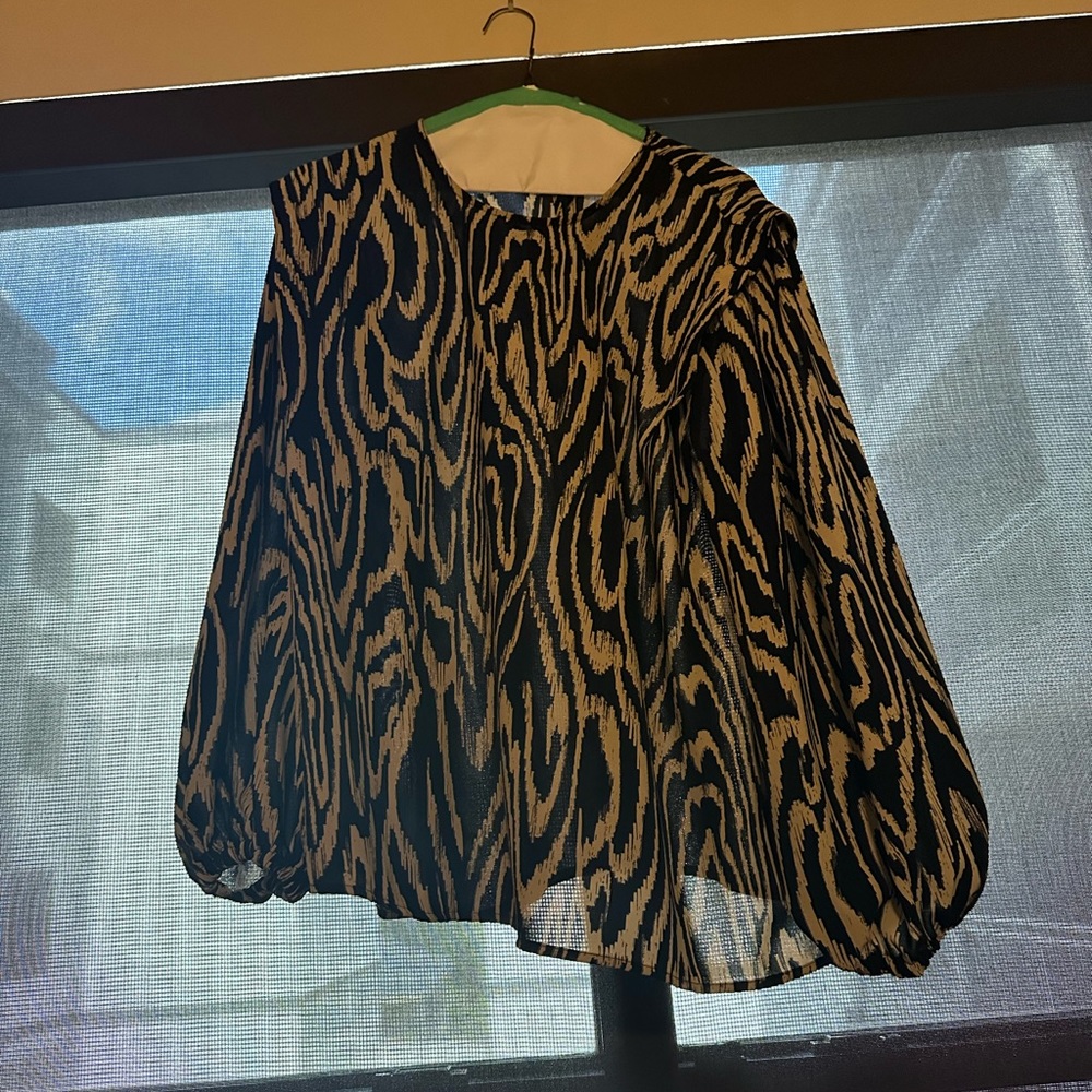 Cute work blouse